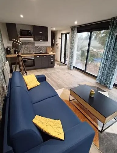 Dans Les Vignobles *